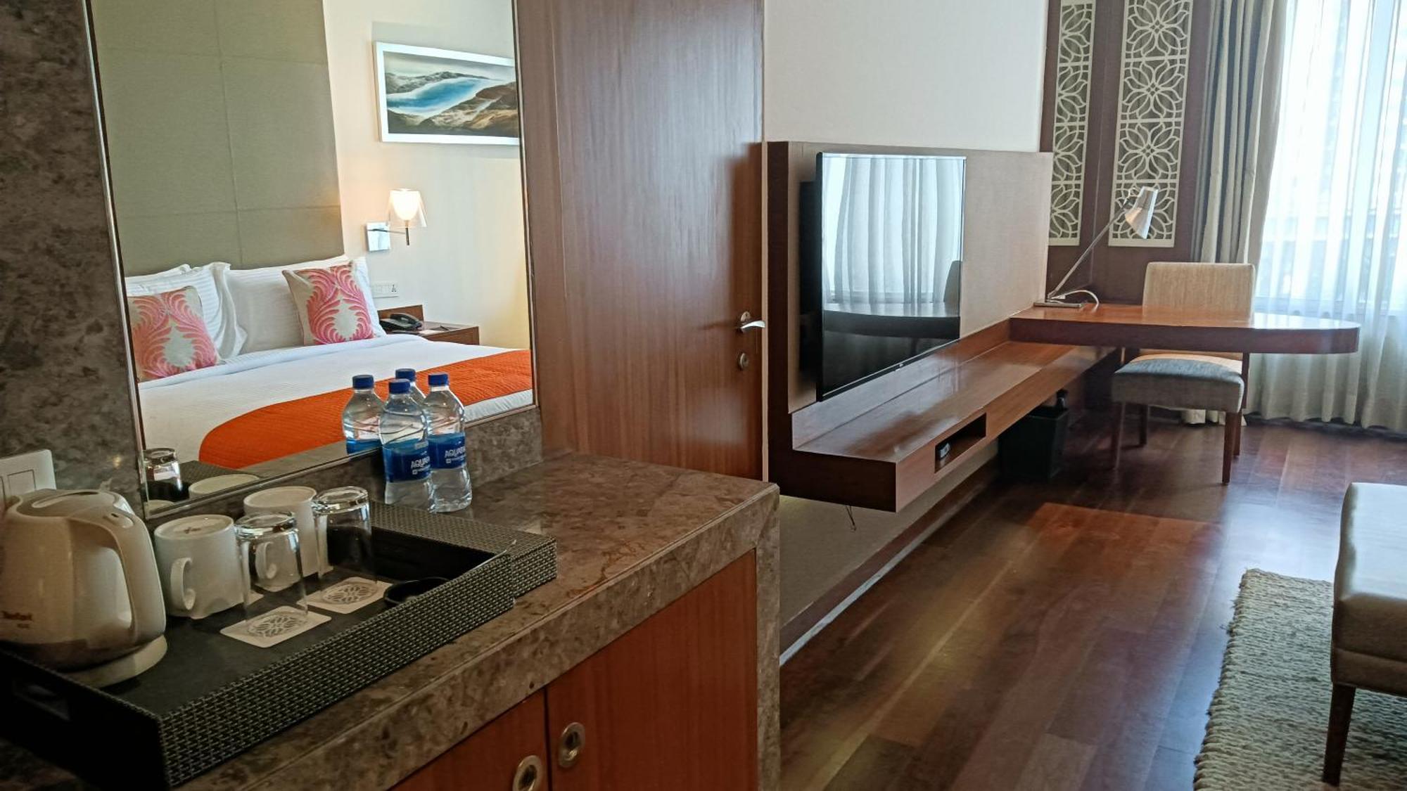 The Anya Hotel-Golf Course Road Gurgaon Luaran gambar